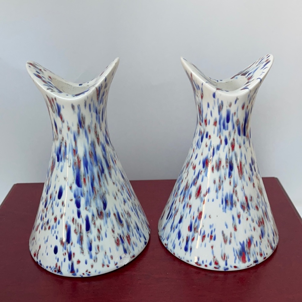 Art pottery candle holders with drip paint design